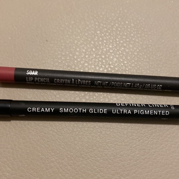 Motives Iconic Palette & Mac & Lawless& Covergirl makeup cosmetics. Used once - Picture 6 of 8